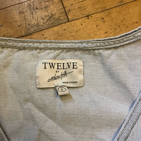 Twelve by Twelve Sky Blue Denim Vest - Picture 5 of 7